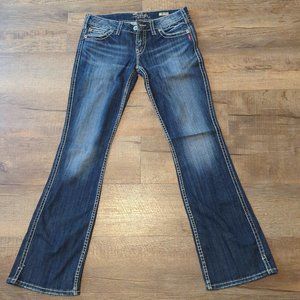 Silver Ladies jeans 29x33 Twisted boot cut